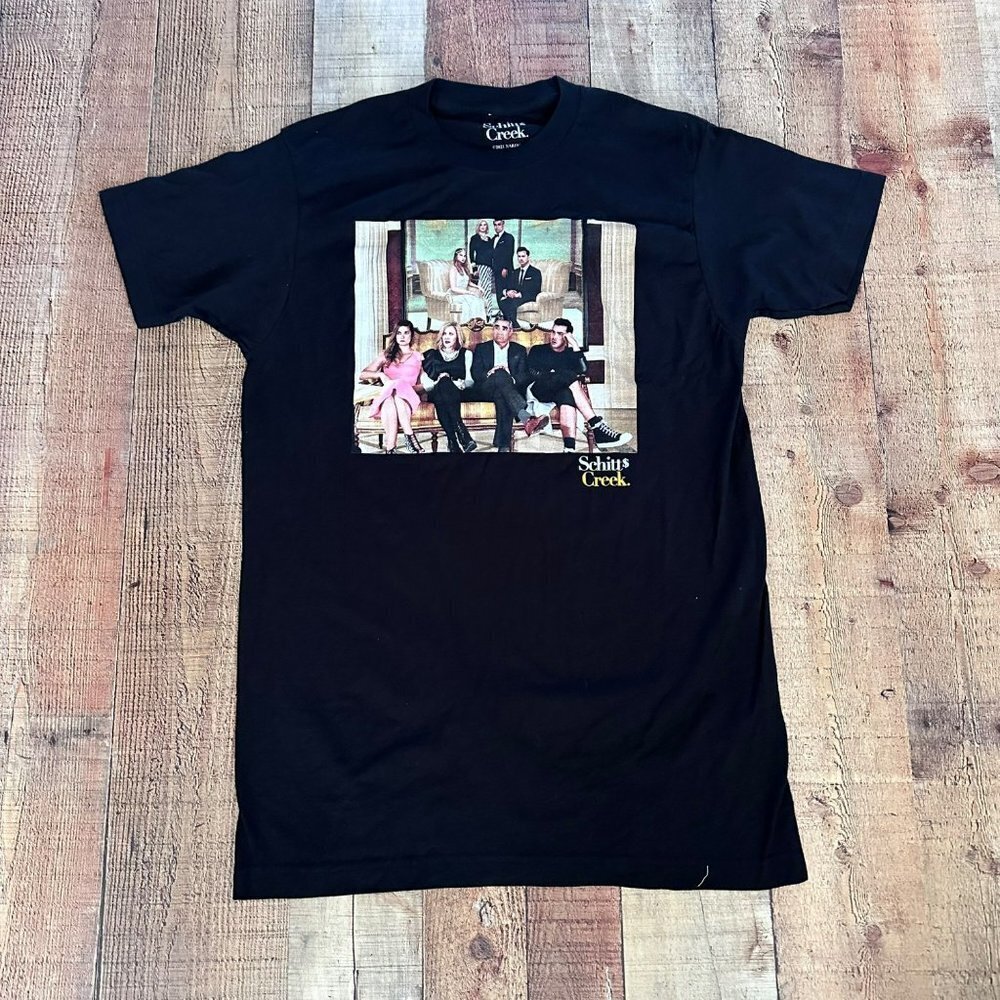 Schitt's Creek black graphic tshirt men's medium